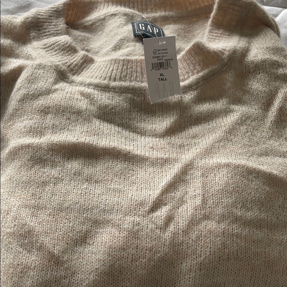 Gap Dolman Sweater. New. Unworn.